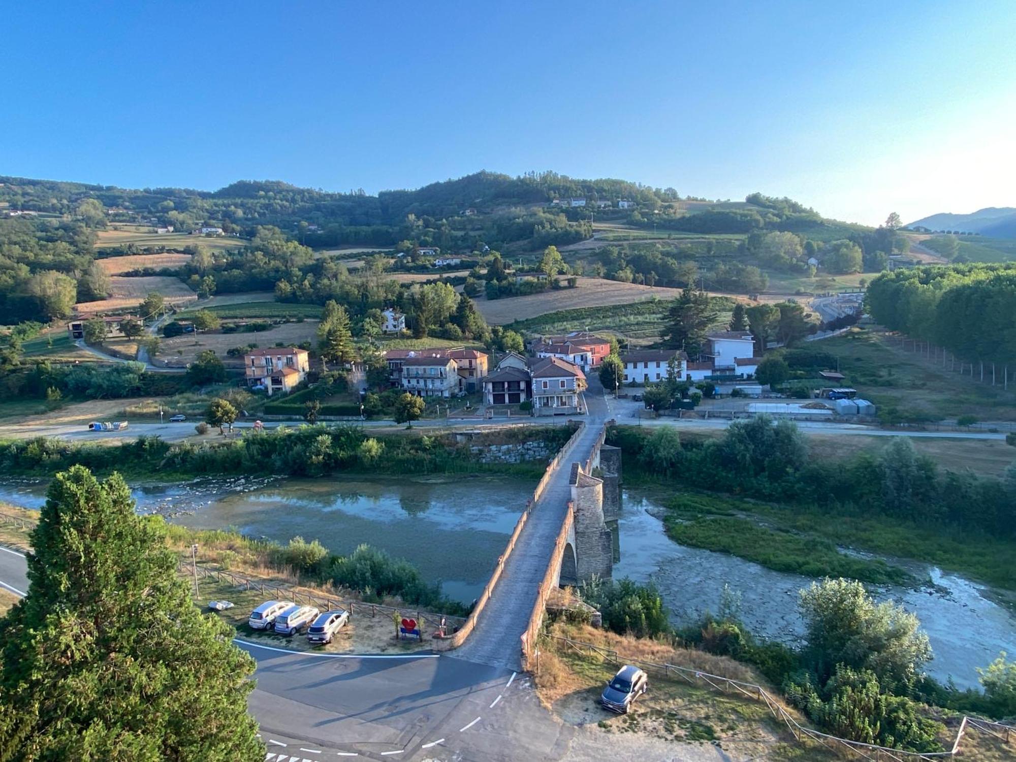 Vakantiehuis Casa Dolce Vista Monastero Bormida Екстериор снимка