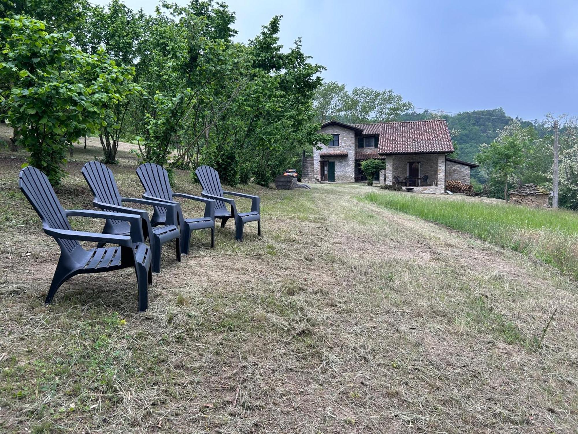 Vakantiehuis Casa Dolce Vista Monastero Bormida Екстериор снимка